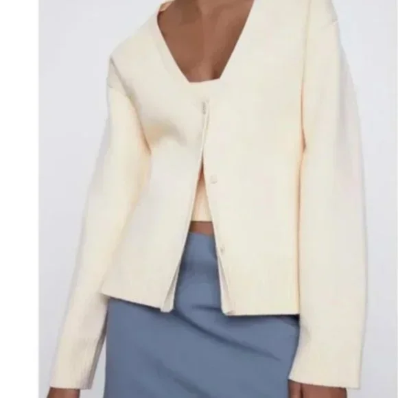 Zara Knit Ribbed Boxy Cardigan Jacket Cream Size Small - Picture 2 of 7